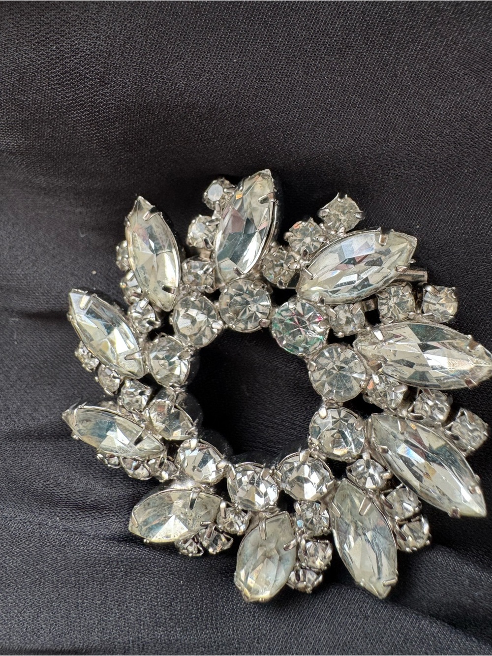 Vintage Rhinestone Brooch Pin - Clear Silver-Tone 2-1/4” diameter.